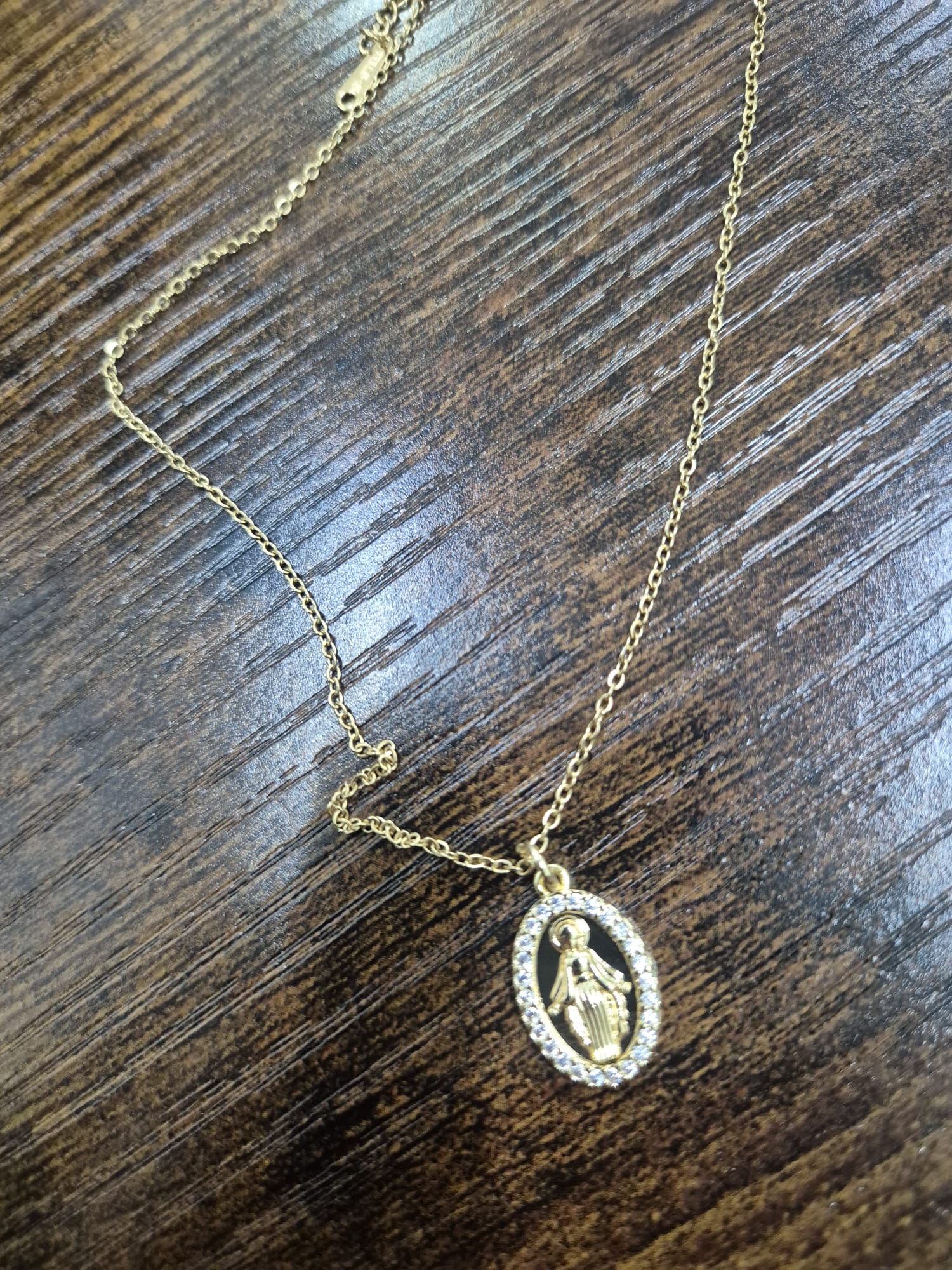 Collana Santa